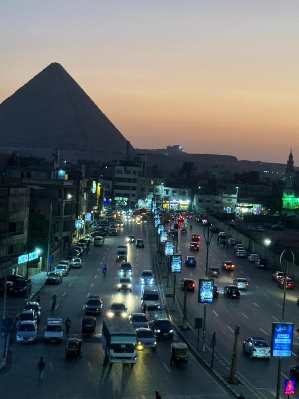 Khufu Pyramids Inn Nazlet el-Sîsi Exterior foto